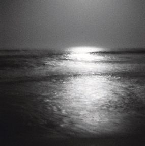 Photography, Lune, Elizabeth H