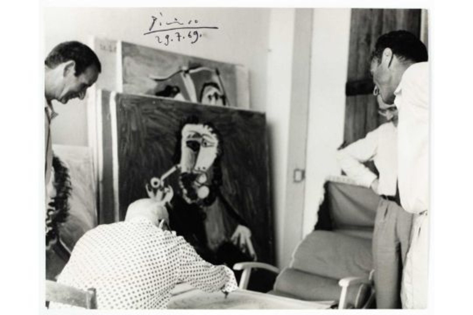 Pablo Picasso, Ernst Beyeler and Pablo Picasso, Mougins. Pablo Picasso, Ernst Beyeler and Pablo Picasso, Mougins.