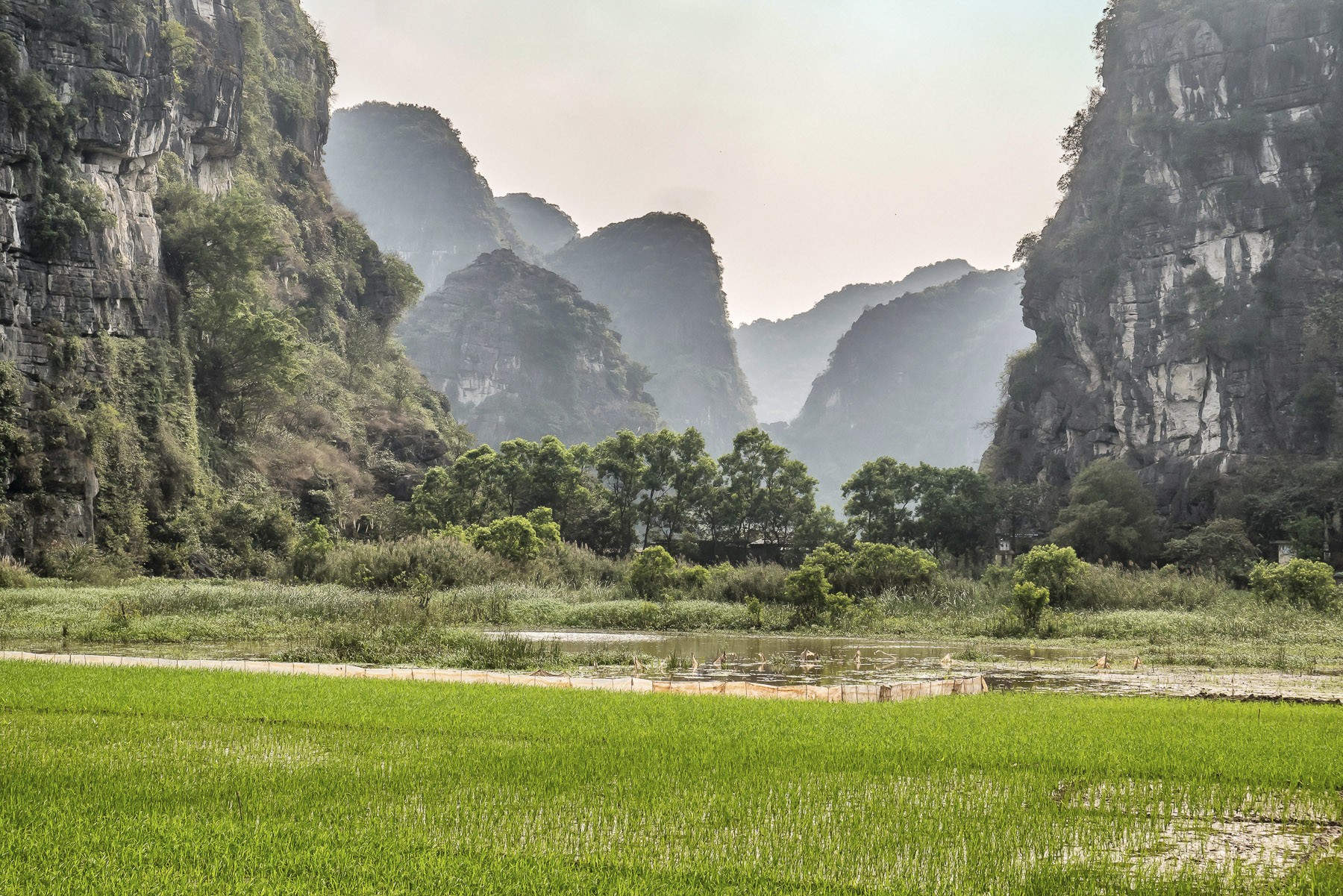 Jean François Humbert, Tam Coc Jean François Humbert, Tam Coc