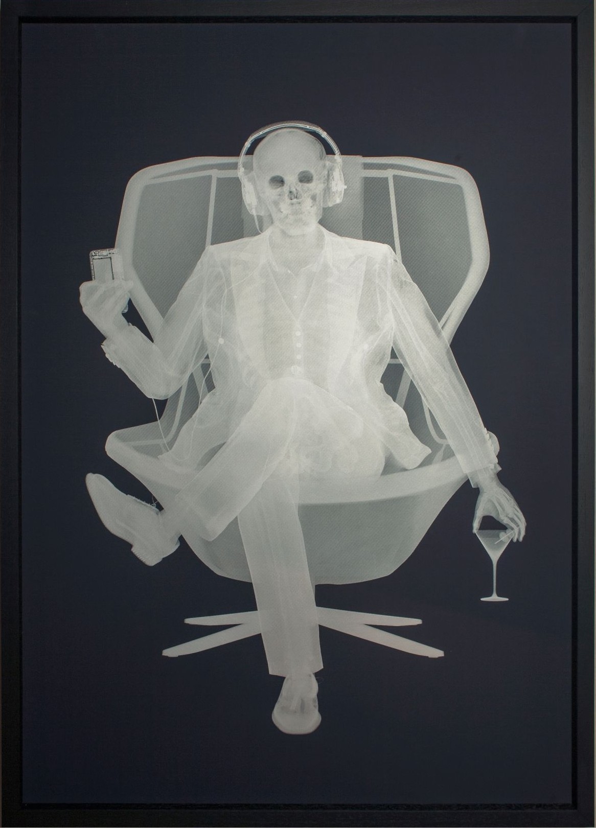 Nick Veasey, Easy Listener Silver Silkscreen Nick Veasey, Easy Listener Silver Silkscreen