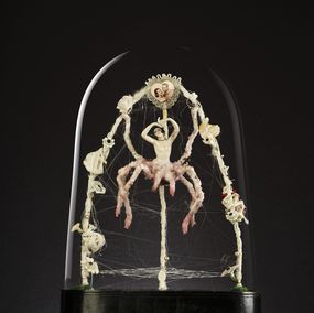 Skulpturen, Pink Widow, Lucie De Syracuse