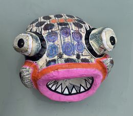 Skulpturen, 342) Piranha, Isis Bi-M