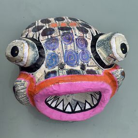 Sculpture, 342) Piranha, Isis Bi-M