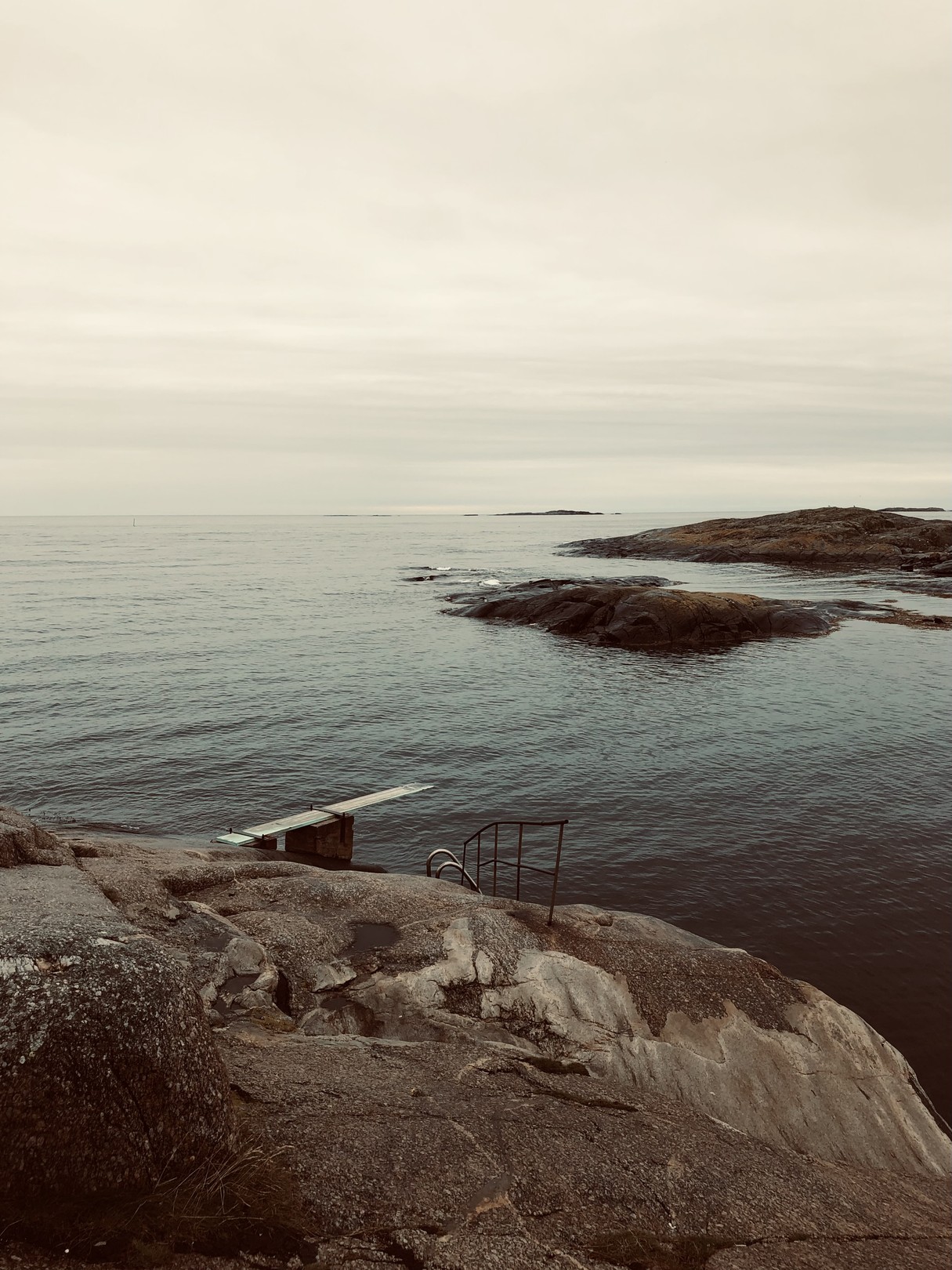 Mikaela Olovsson, The pier by the cliff Mikaela Olovsson, The pier by the cliff