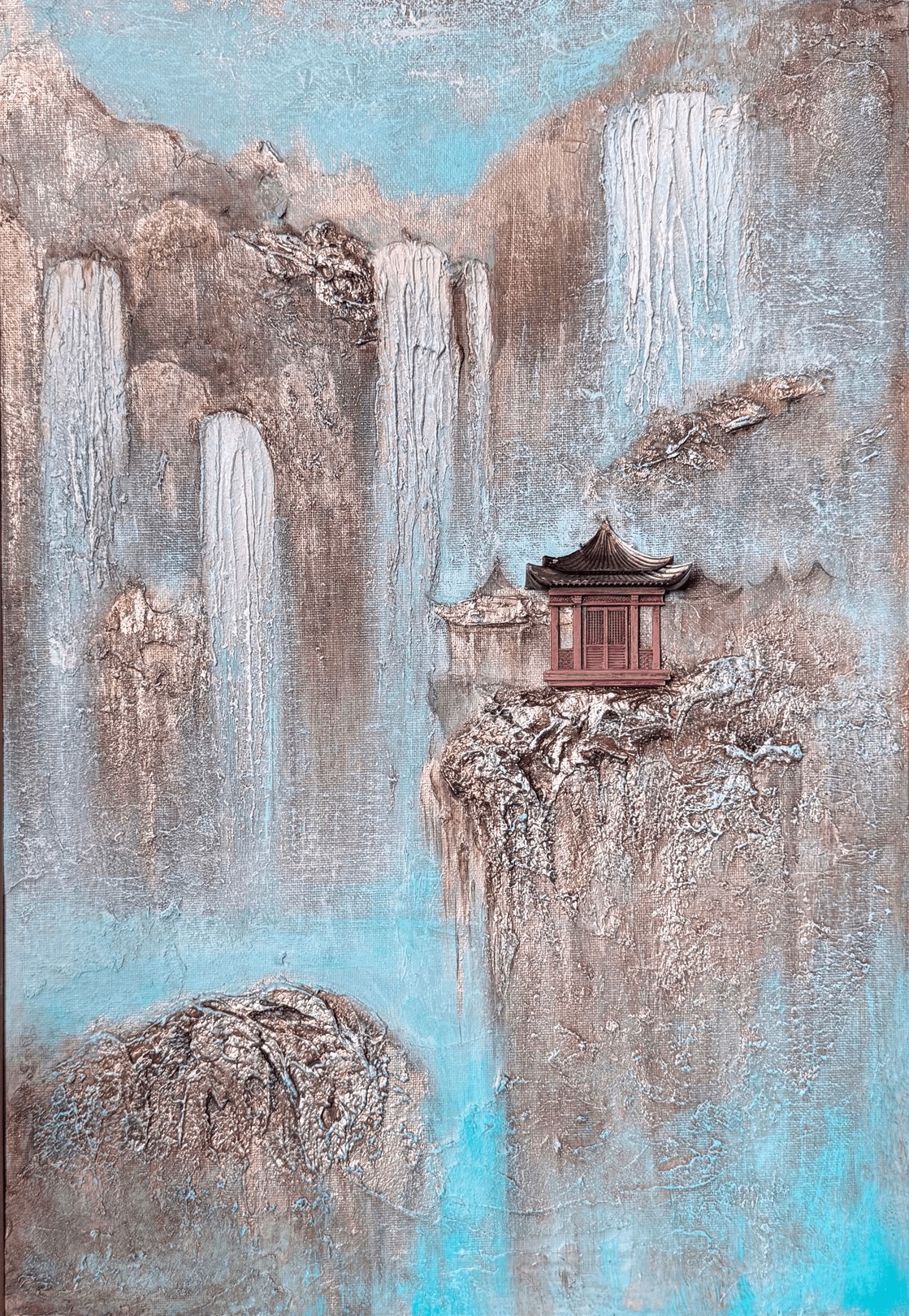 Joanna Misoteri, Golden waterfalls Joanna Misoteri, Golden waterfalls