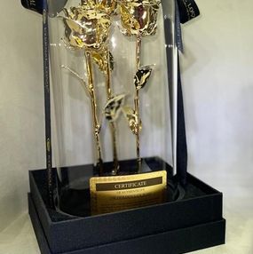 Sculpture, Eternal Rose triple, Eternal Love