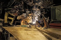 Fotografien, Welder welding, Jose Correa
