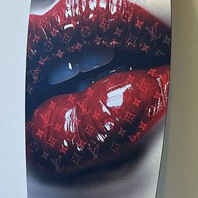 Stampe, Louis Vuitton Luscious Lips - Surfboard, Suketchi