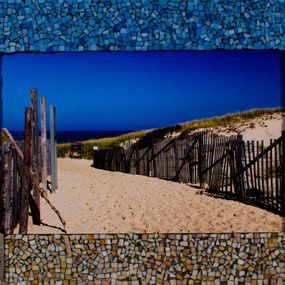 Fotografía, Gateway to RacePoint Beach with mosaic frame, Natalie McGuire