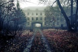 Photography, La dernière garde – Caserne de Krampnitz, Lauric Gourbal