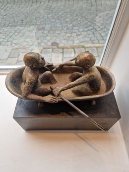 Sculpture, On a summer day in a bathroom, Lieven D'Haese