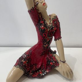 Sculpture, Petite parenthes robe, Josepha