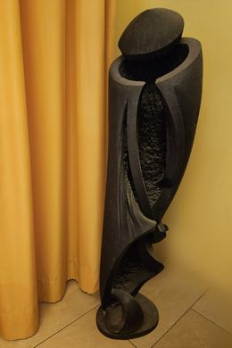 Sculpture, Muchengeti Wenguva Dzose - Eternal Guardian, Sampson Kuvenguhwa