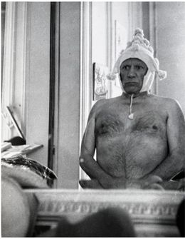 Photographie, Pablo Picasso wearing a cap, André Villers