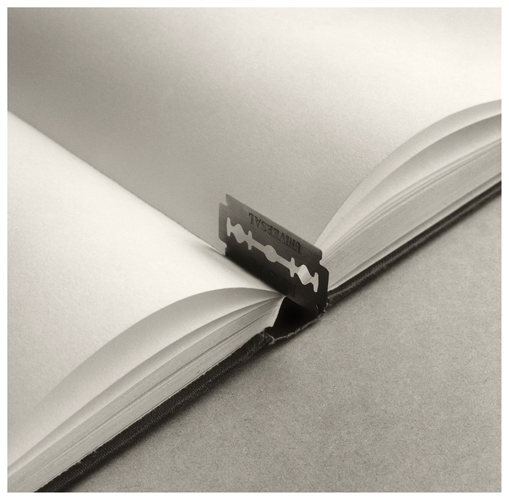 Chema Madoz, Untitled Chema Madoz, Untitled