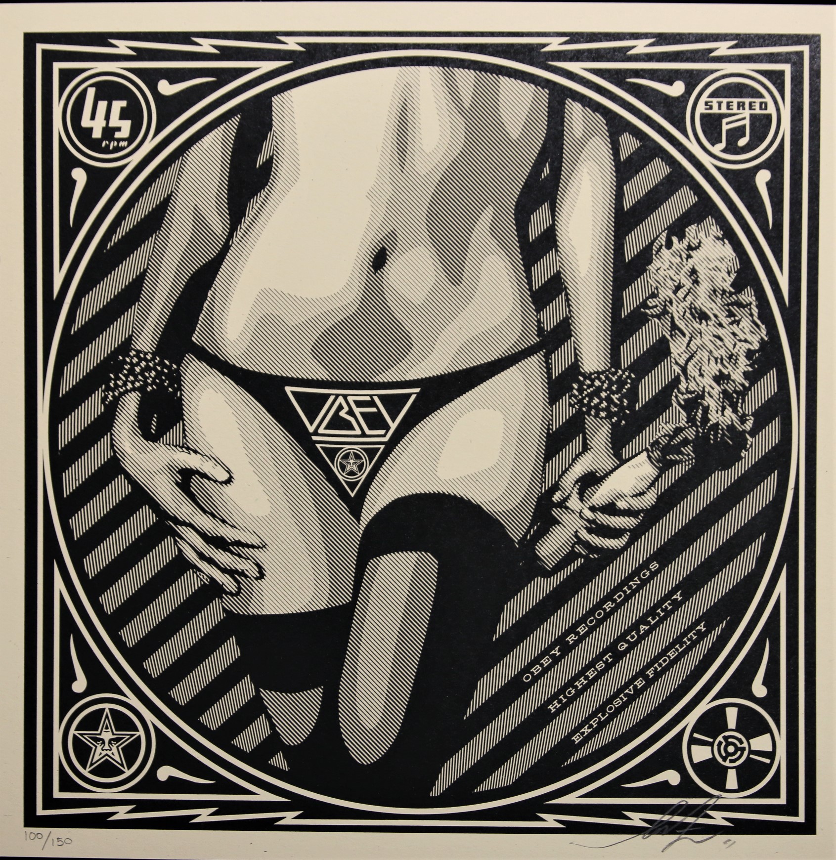 Shepard Fairey (Obey), Molotov (Party At The Moontower) Shepard Fairey (Obey), Molotov (Party At The Moontower)
