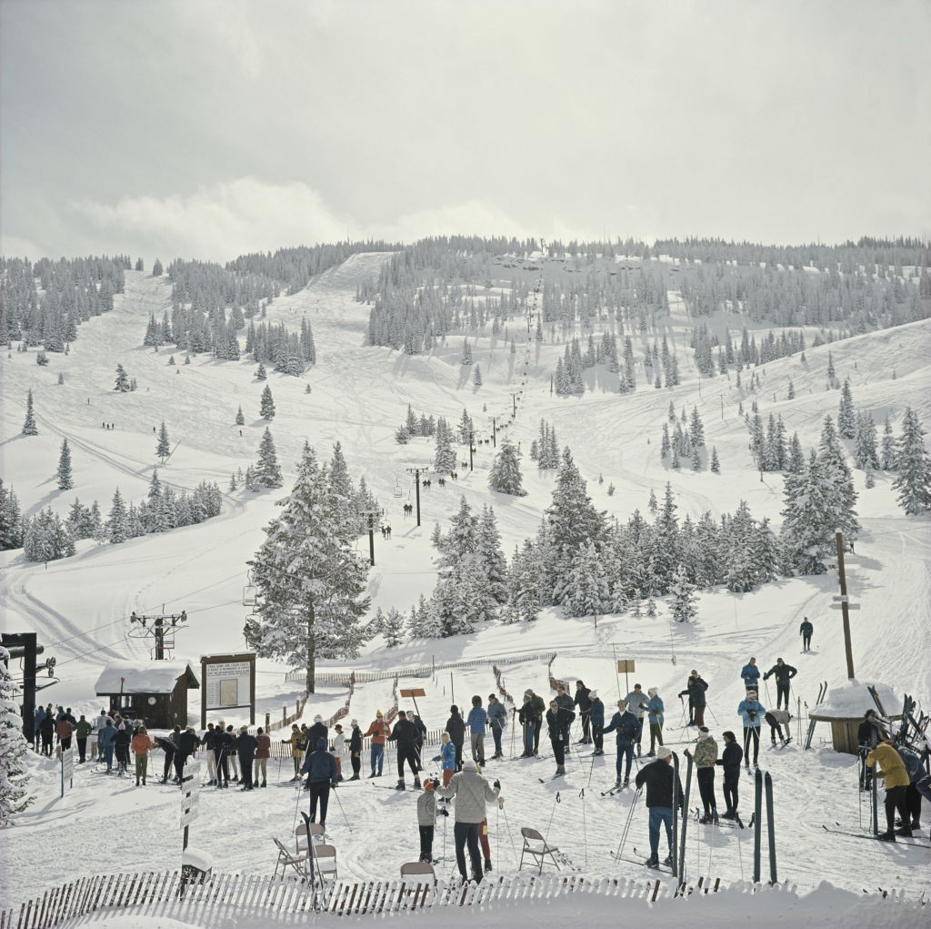Slim Aarons, Skiing In Vail Slim Aarons, Skiing In Vail