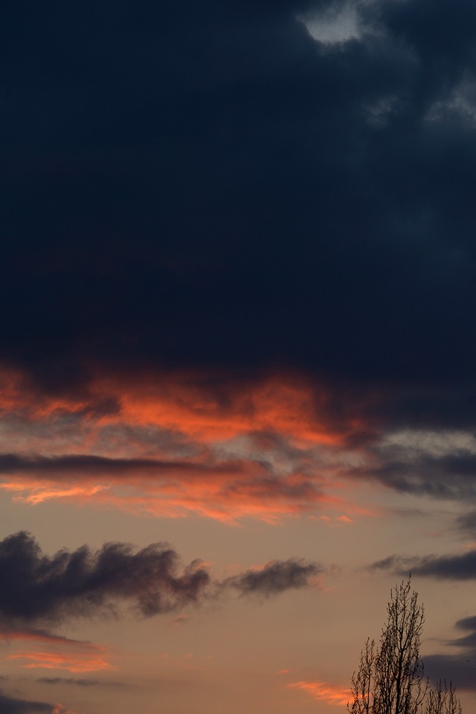 Feng Hatat, Ciel 28 Feng Hatat, Ciel 28