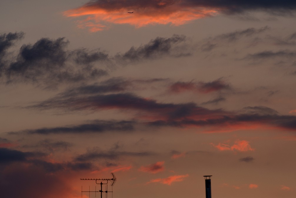 Feng Hatat, Ciel 30 Feng Hatat, Ciel 30