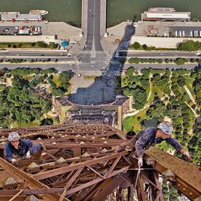 Photographie, Vue de la Tour Eiffel by Stéphane Compoint, Stéphane Compoint