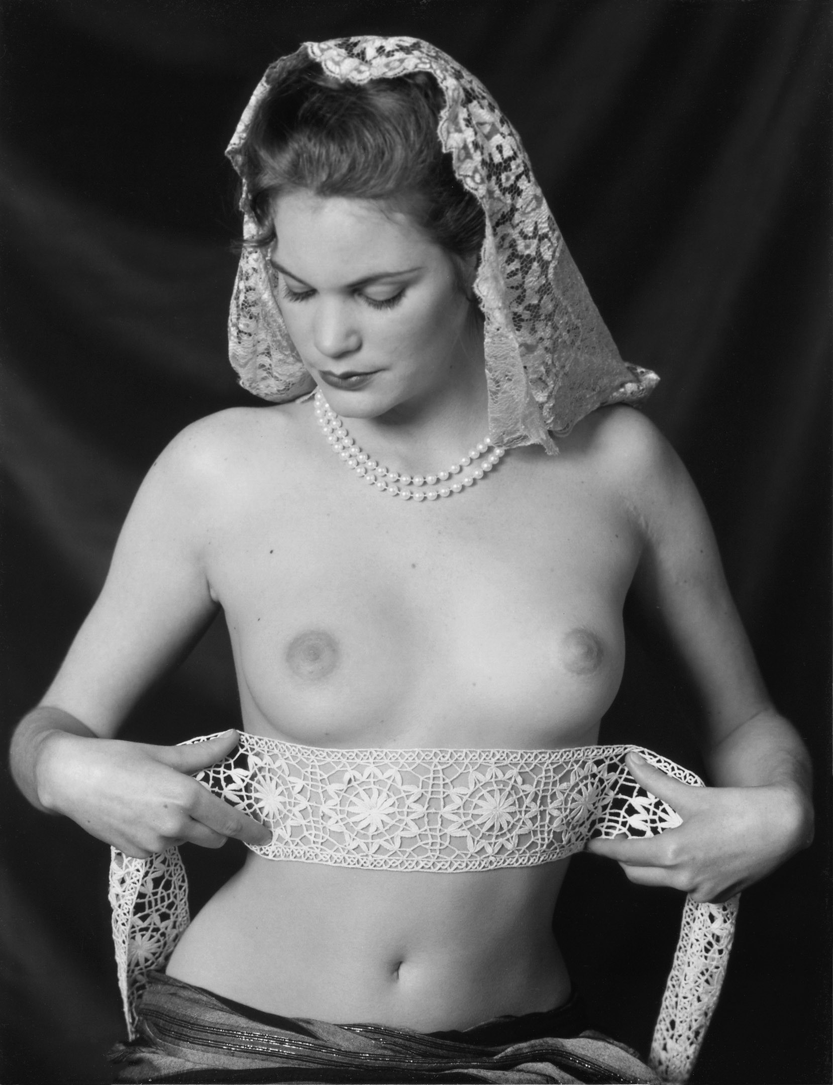 Matthias Leupold, De la série : La beauté des femmes - Ceintures d'Aphrodite Matthias Leupold, De la série : La beauté des femmes - Ceintures d'Aphrodite