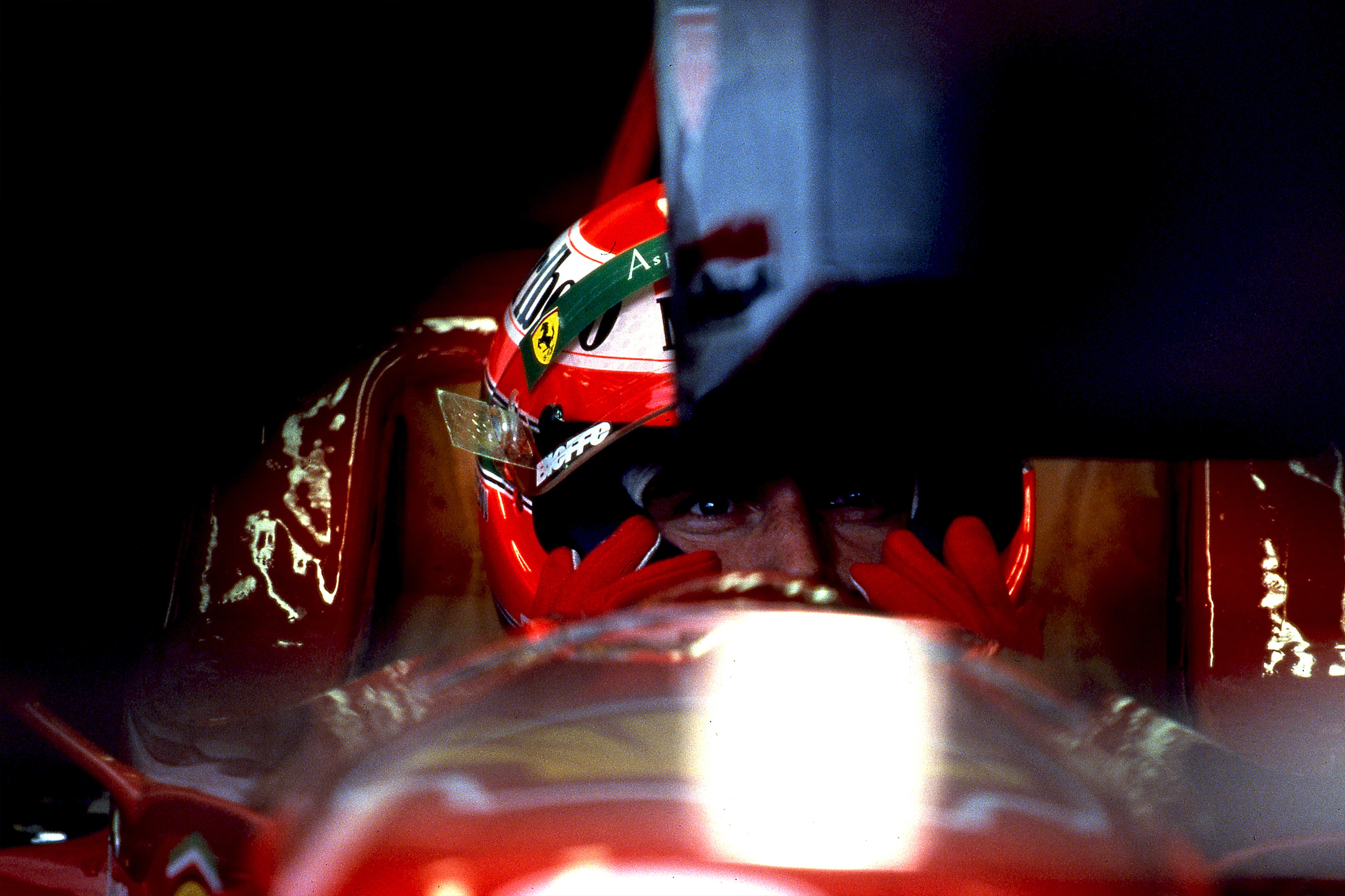 Dominique Leroy, Eddy Irvine. Ferrari. F1 Dominique Leroy, Eddy Irvine. Ferrari. F1