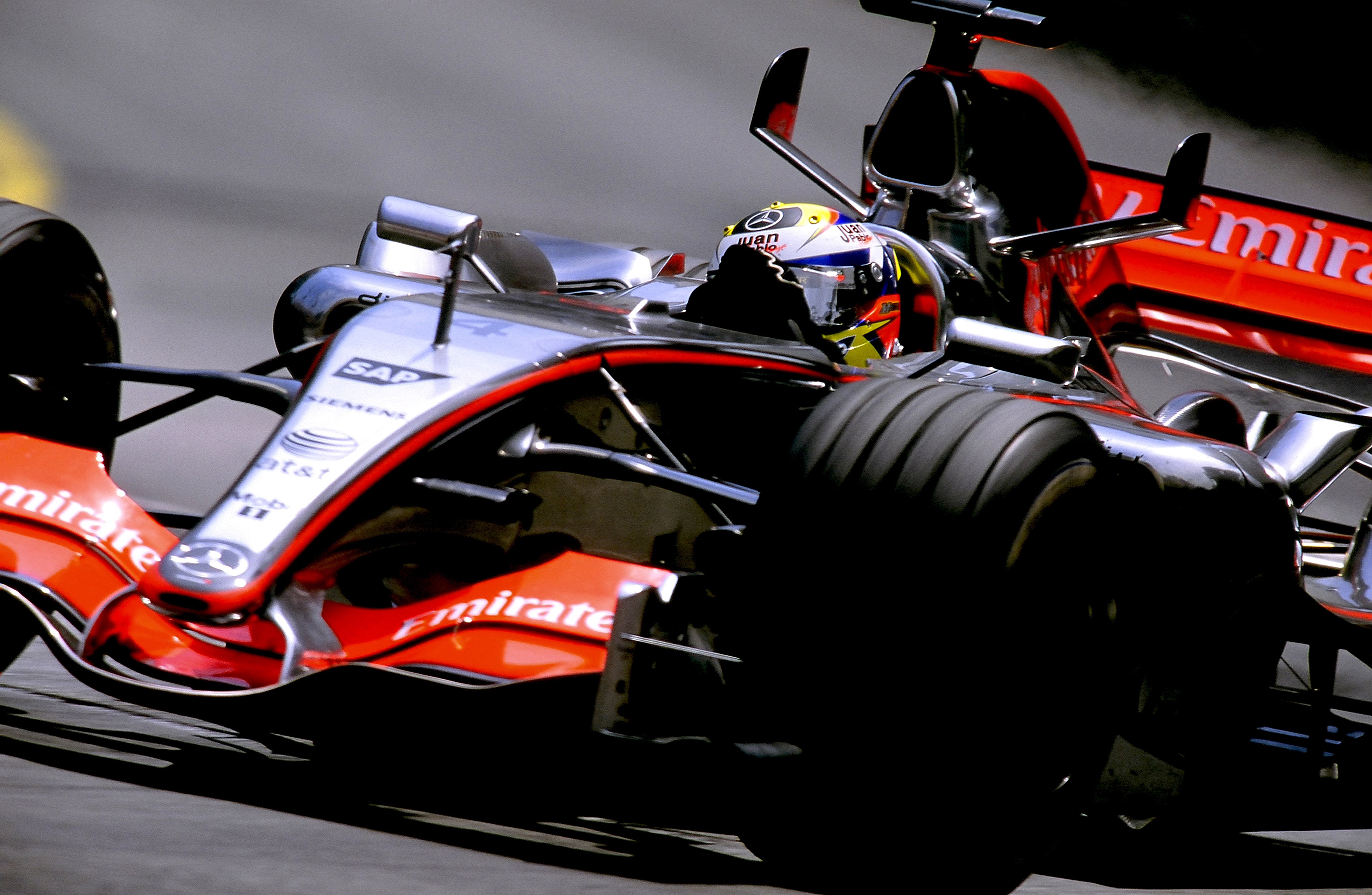 Dominique Leroy, Juan Pablo Montoye. MacLaren. F1 Dominique Leroy, Juan Pablo Montoye. MacLaren. F1
