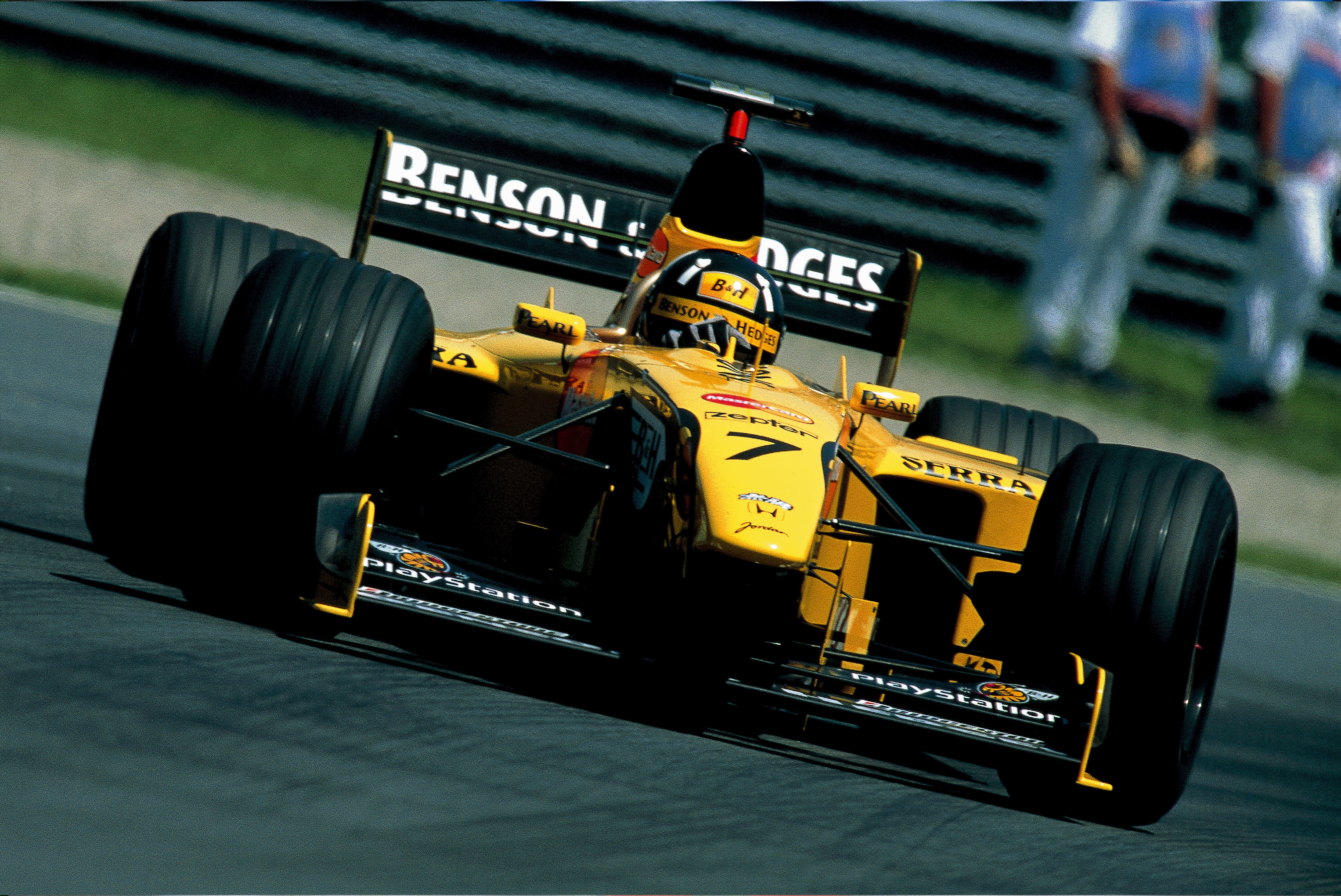 Dominique Leroy, Damon Hill. Jordan. Canada F1 Dominique Leroy, Damon Hill. Jordan. Canada F1