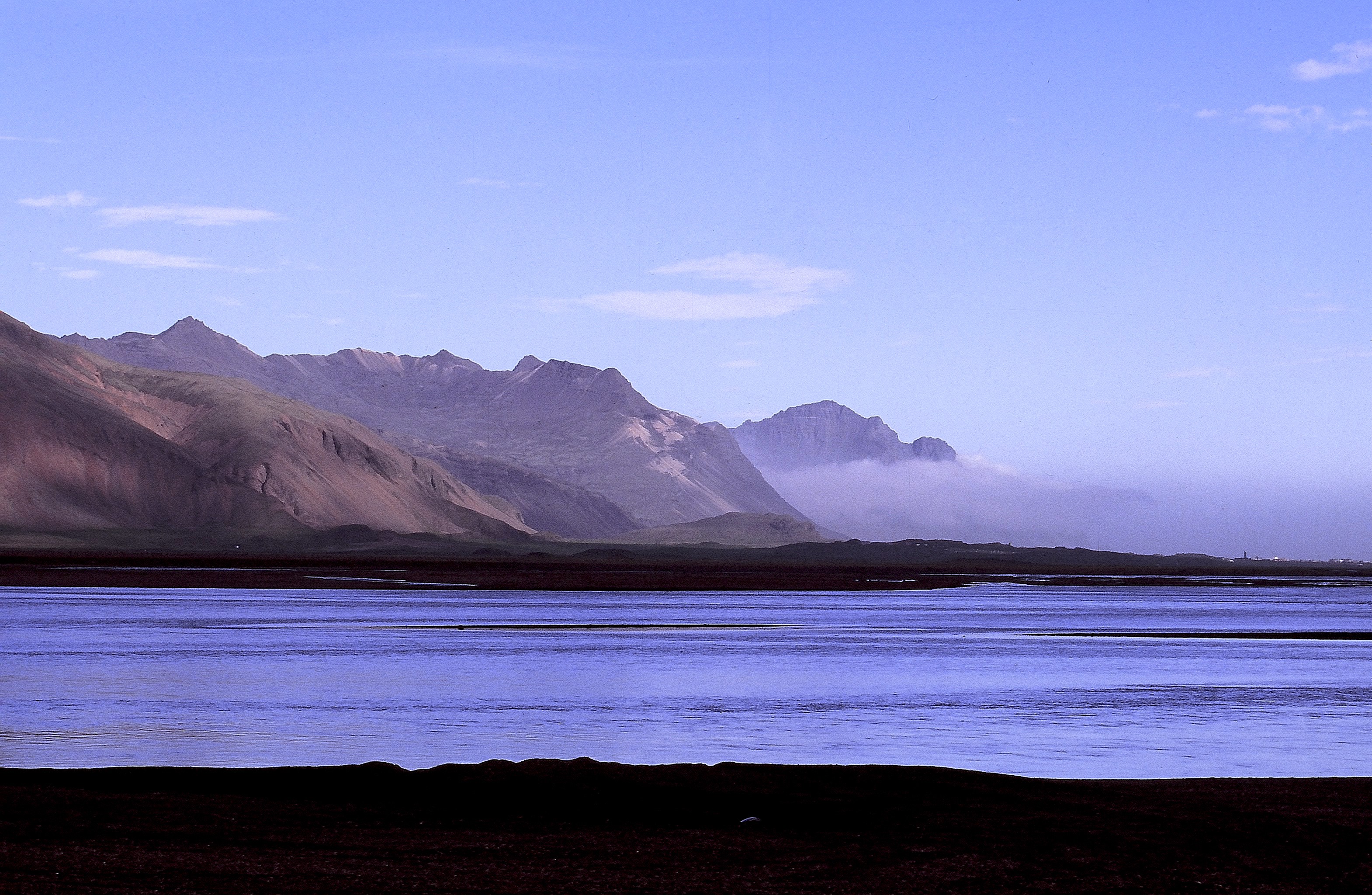 Dominique Leroy, Islande Dominique Leroy, Islande