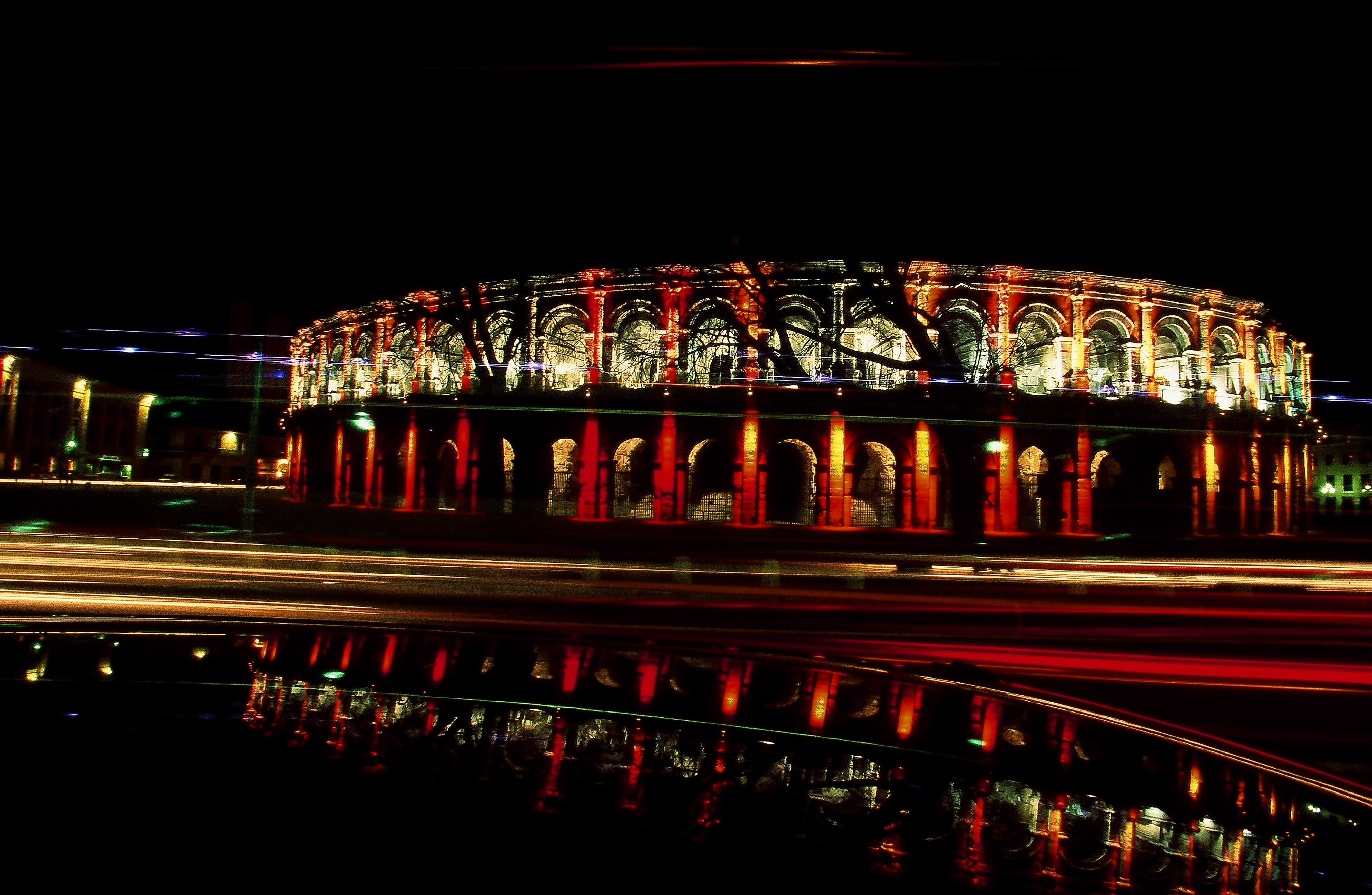 Dominique Leroy, Arènes de Nîmes à Noel. France Dominique Leroy, Arènes de Nîmes à Noel. France