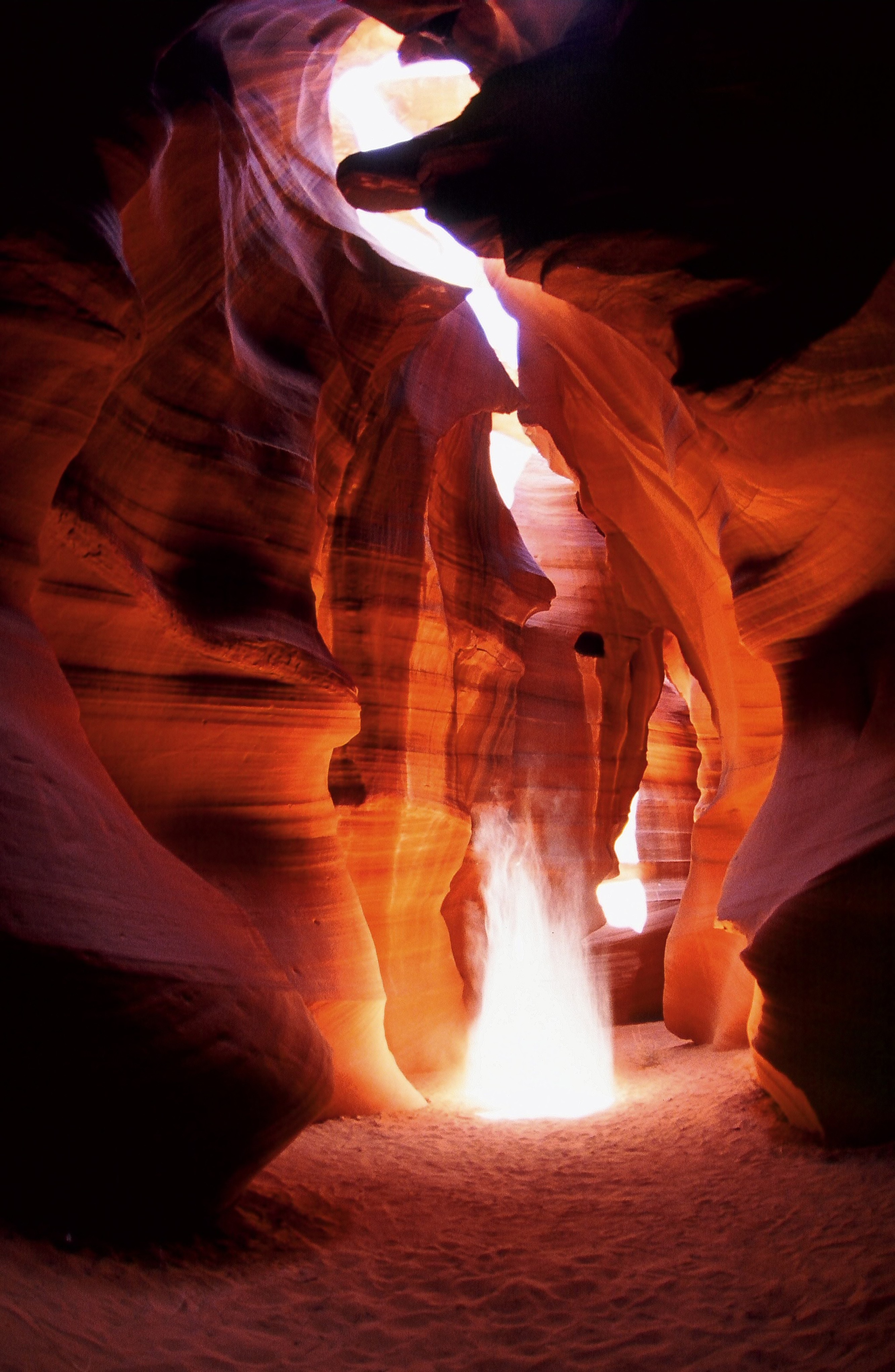 Dominique Leroy, Antilope Canyon. Arizona 3. Amérique du nord. Dominique Leroy, Antilope Canyon. Arizona 3. Amérique du nord.