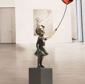 Escultura, Fille avec ballon, Miguel Guía
