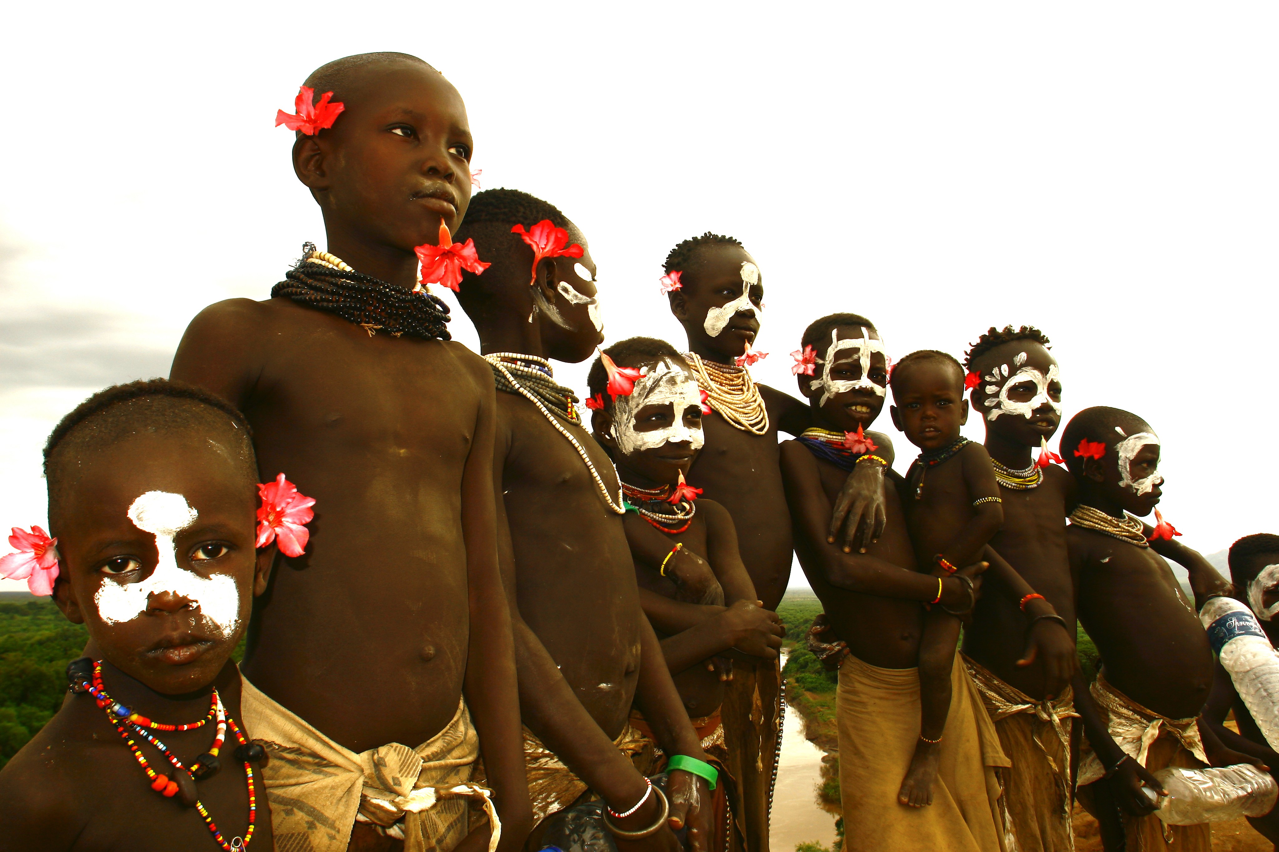 Dominique Leroy, Enfants Karo. Ethiopie Dominique Leroy, Enfants Karo. Ethiopie