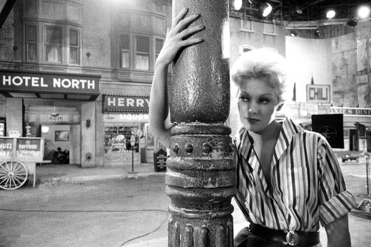 Bob Willoughby