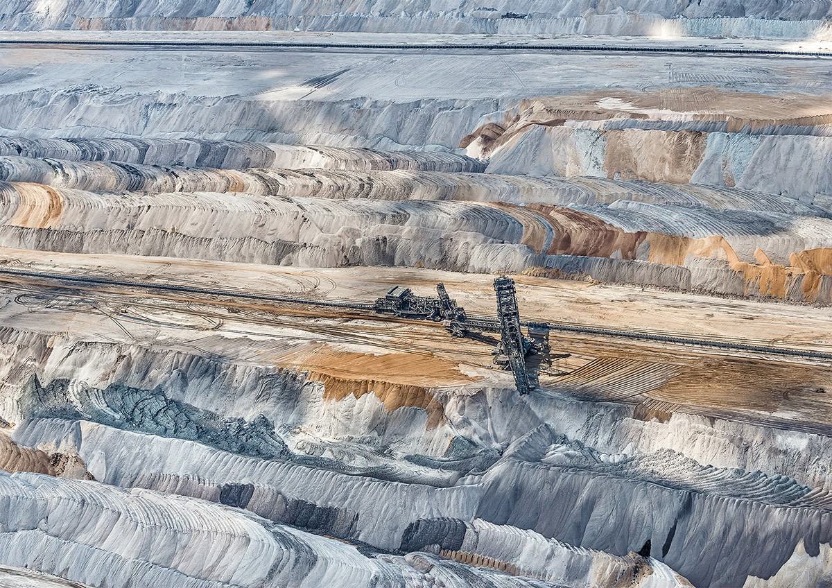 Bernhard Lang, Aerial_views_mine_002 Bernhard Lang, Aerial_views_mine_002