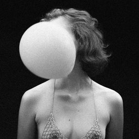 Photography, Ambre au ballon, Arnaud Ele