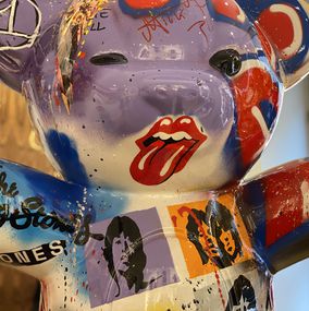 Jayet, Bear the rolling stones Jayet, Bear the rolling stones