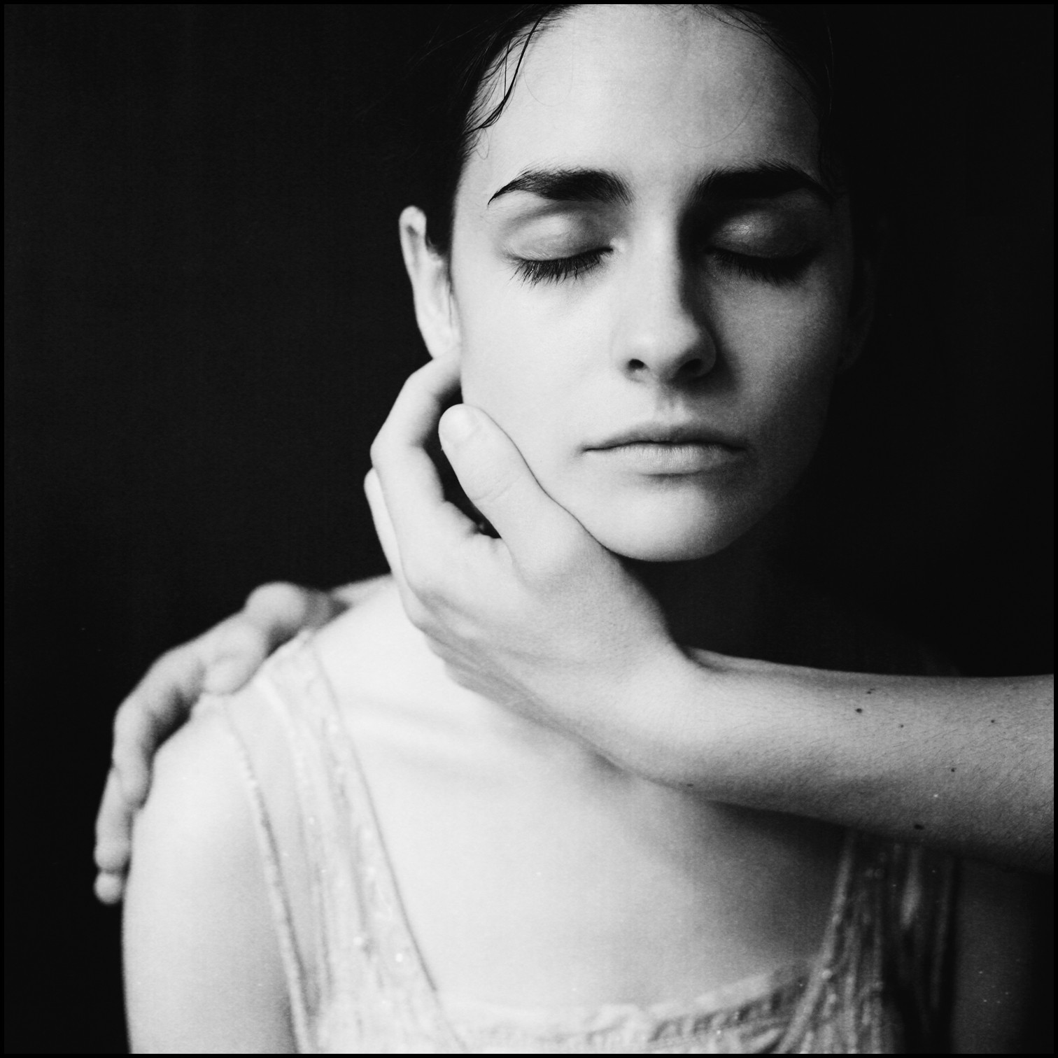 Laura Makabresku, Consolation Laura Makabresku, Consolation