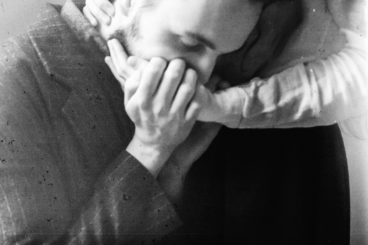 Laura Makabresku, Silence Laura Makabresku, Silence