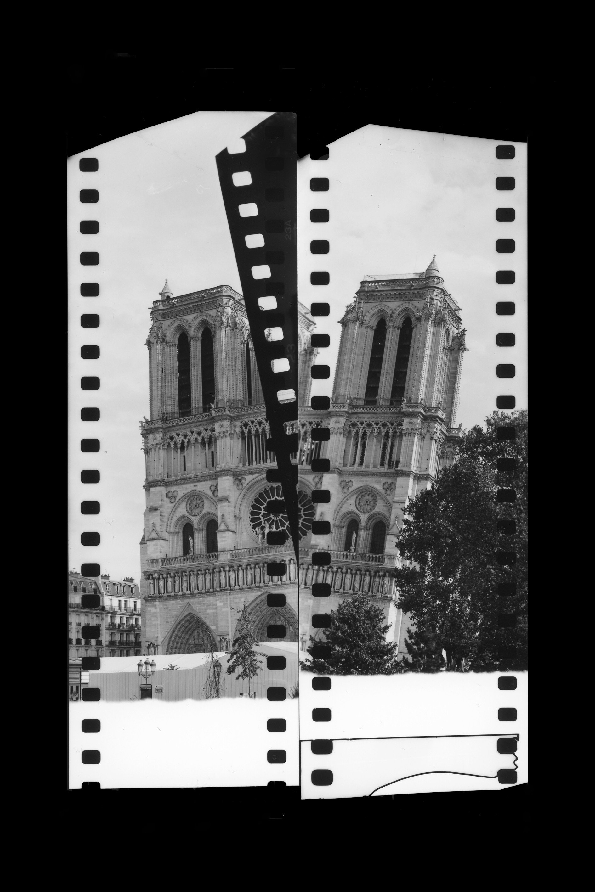 Bruno Fournier, Paris Notre Dame Cathédrale de Paris II Bruno Fournier, Paris Notre Dame Cathédrale de Paris II