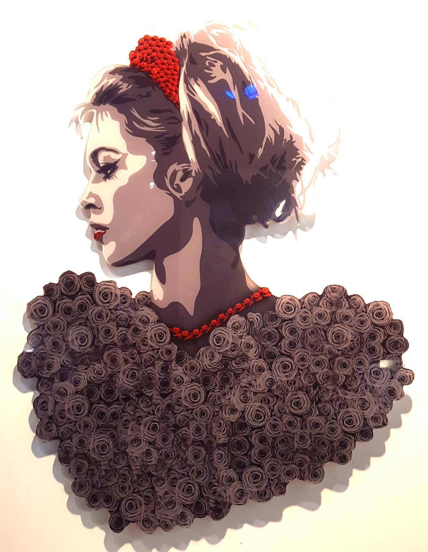 Isack, Bardot Isack, Bardot