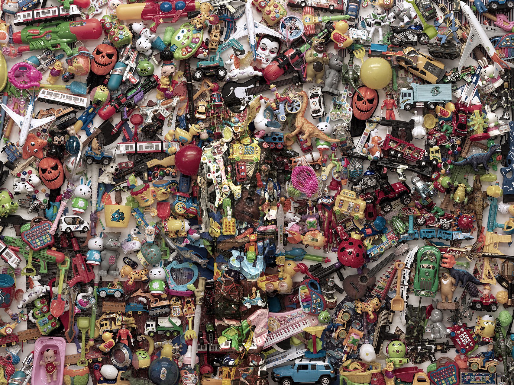 Liu Bolin, Plastic Toys Liu Bolin, Plastic Toys