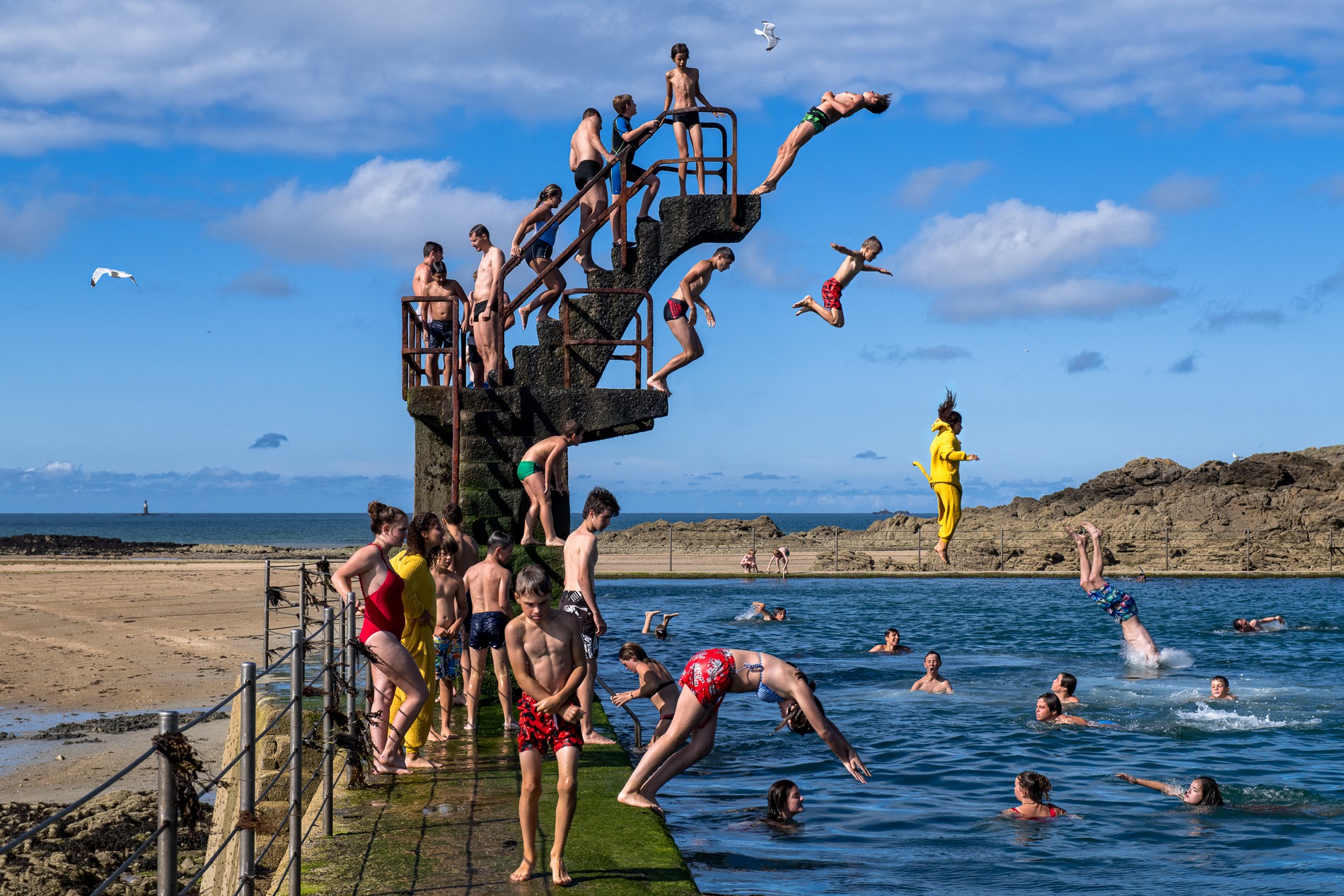 Joost Wensveen, Crowded at sea (2) Joost Wensveen, Crowded at sea (2)