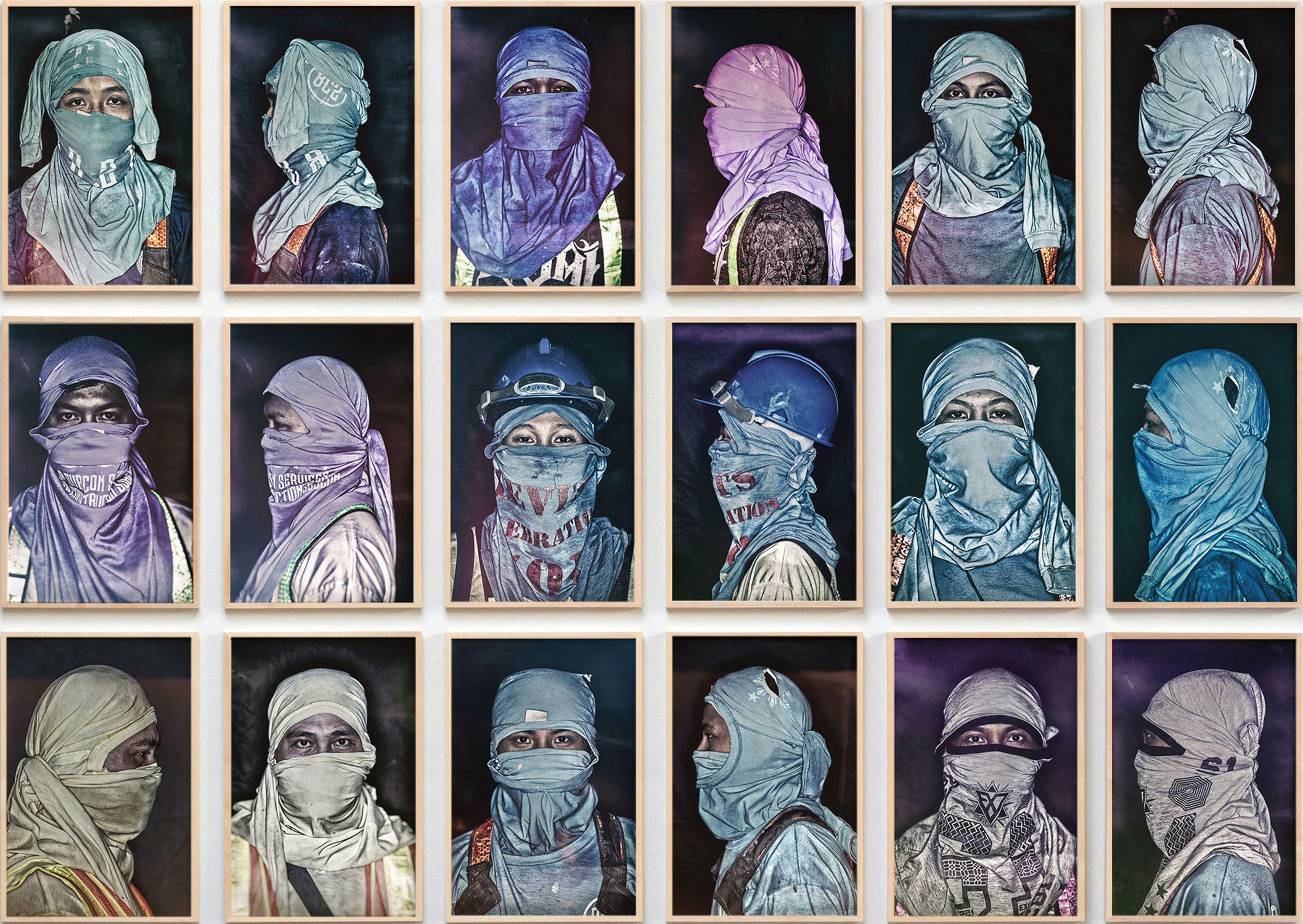 Sven Pfrommer, Manila Worker - Photography Art installation with 18 frames Sven Pfrommer, Manila Worker - Photography Art installation with 18 frames