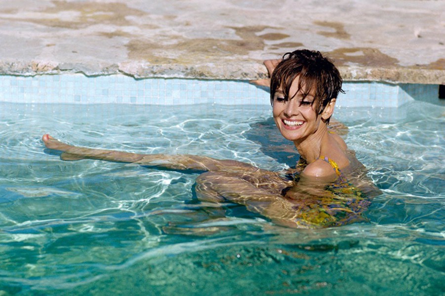 Terry O'Neill, Audrey Hepburn Swims Terry O'Neill, Audrey Hepburn Swims