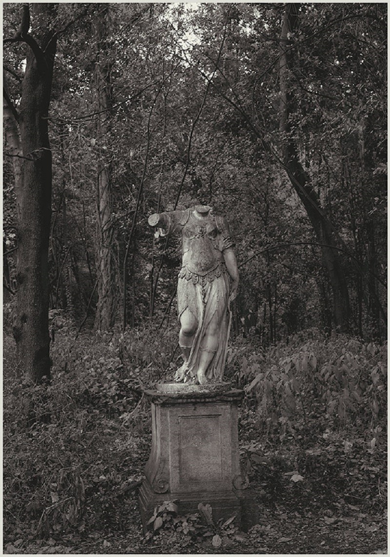 Salvatore Arnone, Statue. From the The Labyrinth series Salvatore Arnone, Statue. From the The Labyrinth series