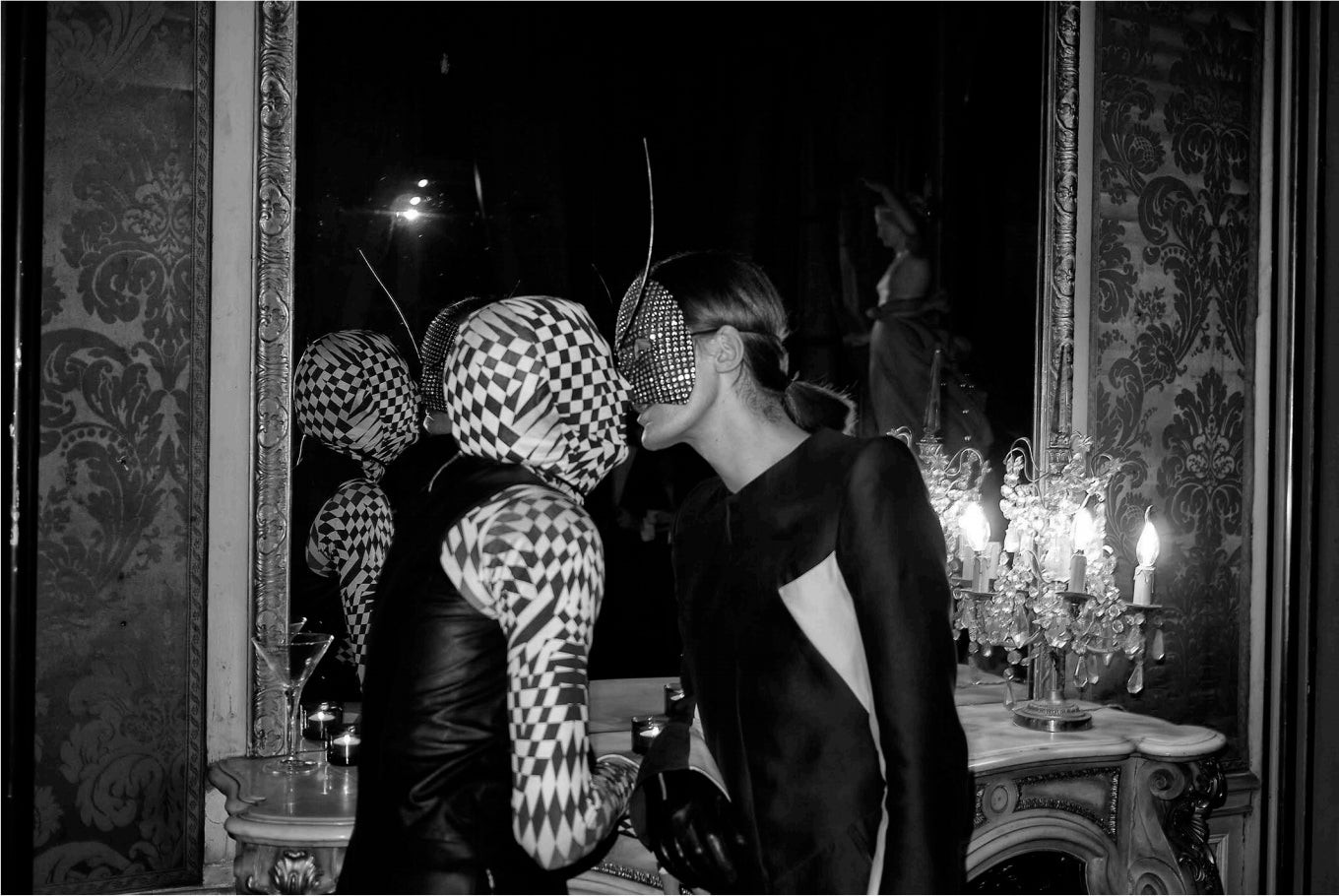 Arslan Sükan, Untitled 2 (Paris), From the series La Notte. Arslan Sükan, Untitled 2 (Paris), From the series La Notte.