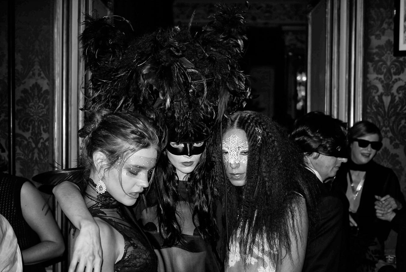 Arslan Sükan, Untitled 23 (Paris), From the series La Notte Arslan Sükan, Untitled 23 (Paris), From the series La Notte