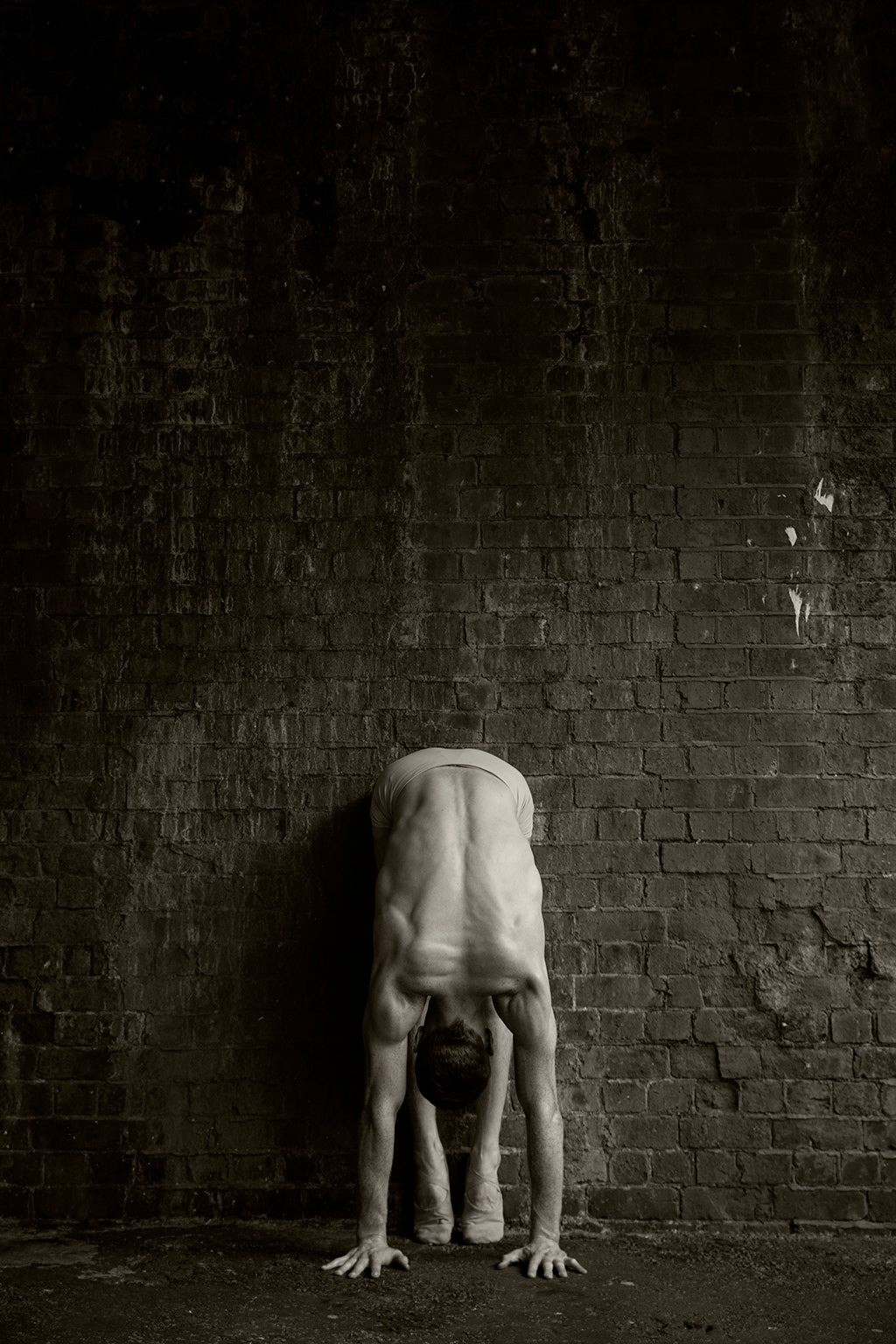 Ricky Cohete, Grounding Man Ricky Cohete, Grounding Man