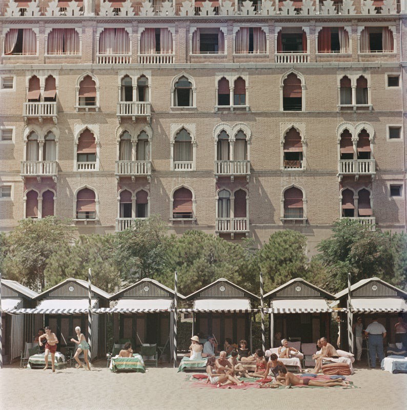 Slim Aarons, Hotel Excelsior -1957 Slim Aarons Limited Edition Estate Stamped Print Slim Aarons, Hotel Excelsior -1957 Slim Aarons Limited Edition Estate Stamped Print